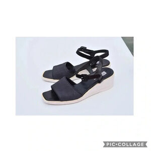 Bruno Magli wedges